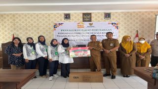 MBK Ventura Salurkan Bantuan Posyandu dan Edukasi Literasi Keuangan di Kecamatan Larangan