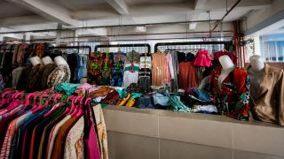 Asal-usul Pasar Maling Semarang, Dijuluki Murah hingga Dikaitkan dengan Sandal Hilang di Masjid