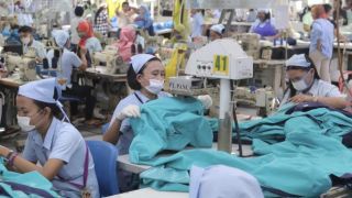 800 Buruh Garmen di Kawasan Industri Lamicitra Semarang Terancam PHK, Perebutan Nilai Pesangon Masih Alot