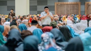 Mohammad Saleh Dampingi Menteri Wihaji Pantau Distribusi MBG bagi Ibu Hamil, Menyusui dan Balita di Purworejo