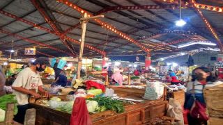 Kemarau Picu Harga Sayuran di Pasar Wage Purwokerto Meroket