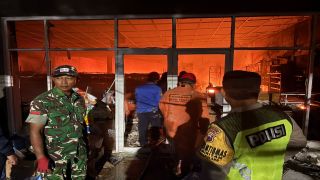 Toko dan Gudang Sembako di Balapulang Ludes Terbakar, Kerugian Ditaksir Rp3 Miliar