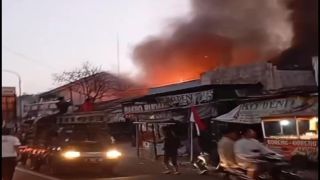 Pasar Belik Pemalang Dilahap Si Jago Merah