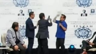 Debat Roy Suryo dan Halim Darmawan di TV Memanas, Berujung Kontak Fisik