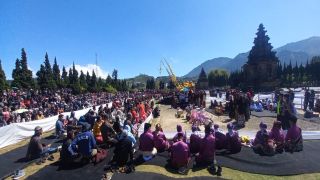 Dieng Culture Festival 2026 Digelar 28-29 Agustus, Ada Ritual Anak Gimbal hingga Jazz Atas Awan