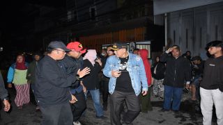 Plt. Bupati Pemalang Nurkholes Tinjau Tanggap Darurat Kebakaran Pasar Belik