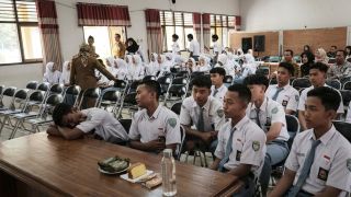 Ratusan Siswa SMAN 1 Tunjungan Blora Diduga Keracunan Usai Santap Menu MBG