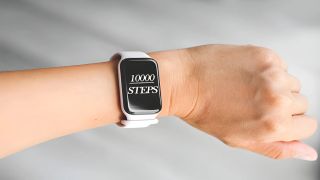 Menguak Asal-usul Mitos 10.000 Langkah Per Hari Faktanya Bermula Dari Strategi Iklan Pedometer