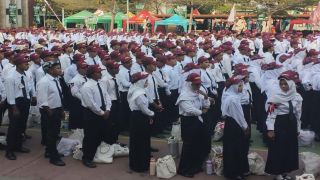Ribuan Mahasiswa Baru Ikuti PKKMB 2026, Rektor: Selamat Datang di Universitas Harkat Negeri 