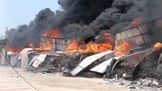 Kebakaran Hebat Melahap Puluhan Gudang Di Kosambi Kerugian Materiil Ditaksir Tembus Rp80 Miliar