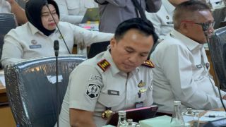 Meski Dinonaktifkan, Kalapas Cibinong Wisnu Tetap Hadiri Rapat di DPR