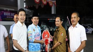 Beri Santunan, Cek Kesehatan Gratis, hingga Terima Kendaraan Home care 