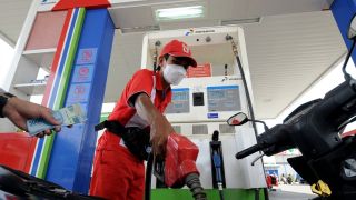 Harga BBM Non-Subsidi Naik, Dexlite Tembus Rp23.700 per Liter