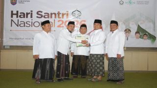 Hari Santri 2026, Bupati Tegal Dorong Santri Kuasai Agama dan Teknologi