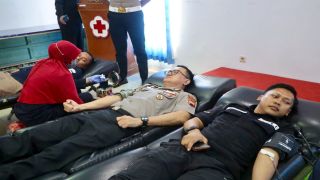 HUT Humas Polri ke-75, Polres Tegal Kota Gelar Donor Darah