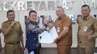 Tanto Resmi Jadi Direktur Utama BPR Bank Bahari Kota Tegal