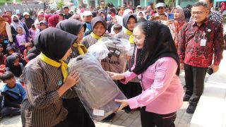 Bupati Brebes Ajak Warga Biasakan Cuci Tangan Pakai Sabun Sejak Dini